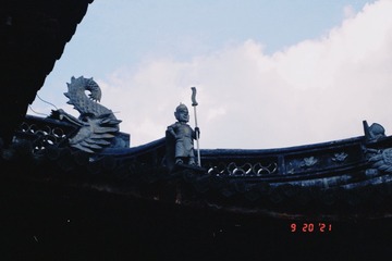 E3DDC18A-C2BA-4D0E-9D8C-BFD546F931AB/L0/001