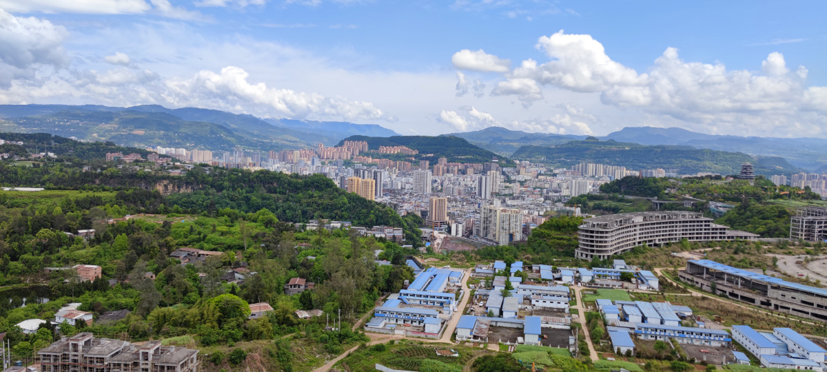 巴中全貌难得的好天气