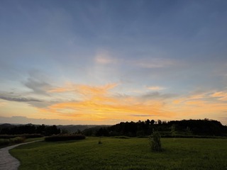 88244157-64D4-434E-9FF6-739BDA96B136/L0/001
