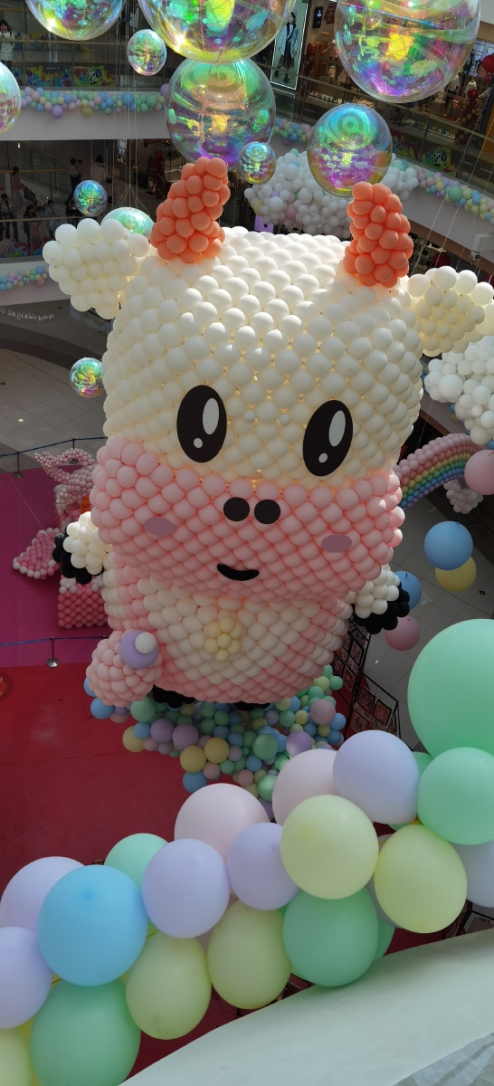 万达这个气球羊,好可爱