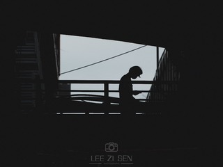 3293562
