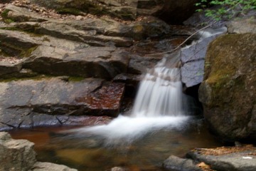 山泉