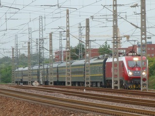27044