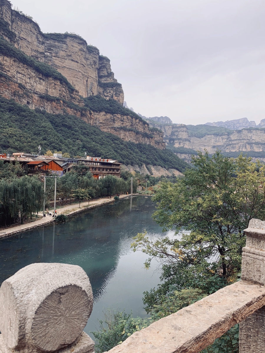 随手一拍图四至图八是在河南省安阳石板岩旅游胜地选景