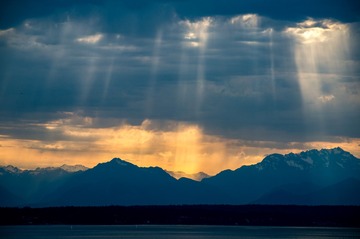 14055