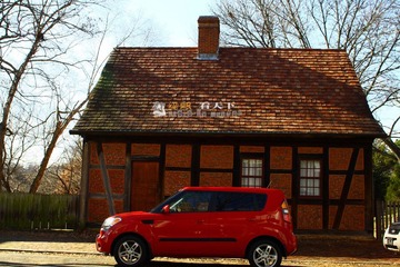 家@Old Salem.JPG