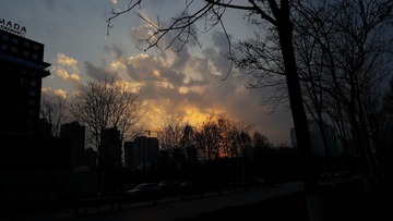 112707
