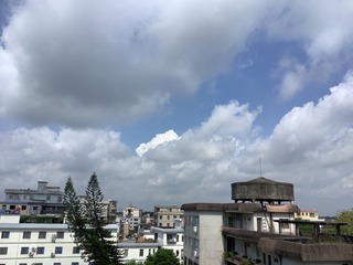 80F656A0-4BEC-4307-8CF9-47C4D2ACA025/L0/001