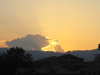EDB8F279-9C76-437F-8F9E-E42C1AACCCC5/L0/001