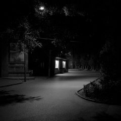 5月35日凌晨，空无一人的三角地