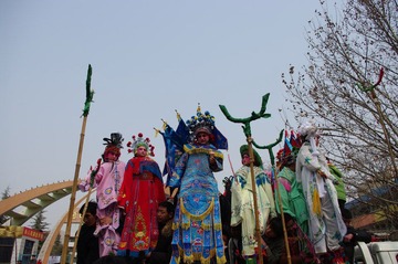 背阁