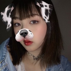 651896
