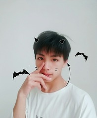 181077