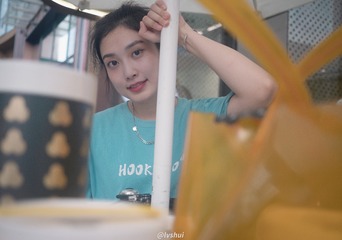 D8517664-F19B-4AE3-AD13-7E8CE300CFE1/L0/001