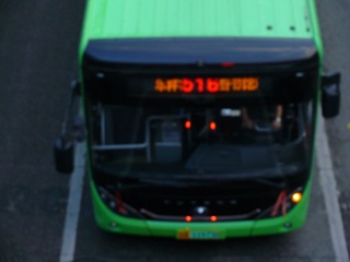 890640