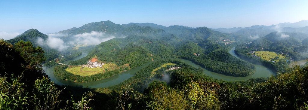 位于广东省广宁县的古水河,发源于广东省清远市清新县,在广宁县古水镇汇入绥江,再流经四会市,在肇庆市大旺高新开发区汇入珠江支流之一北江.