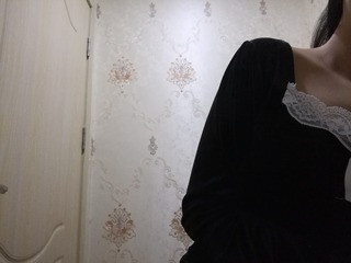 1425604