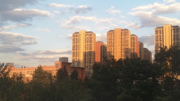 1642459