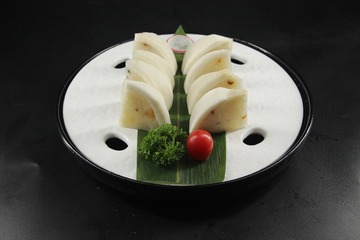 7782