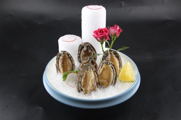 7800