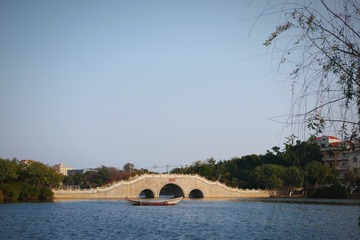 0FF54380-5D3B-438D-B95F-57C35F0E0962/L0/001