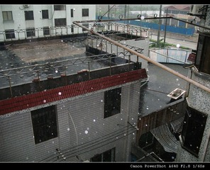 08-7雨中所拍快门１_６０Ｓ366705968