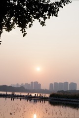 001