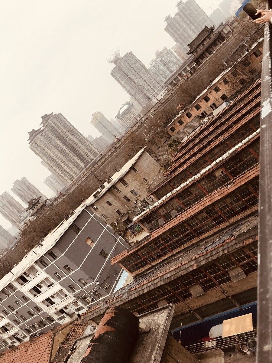 横向的建筑 纵向的变迁