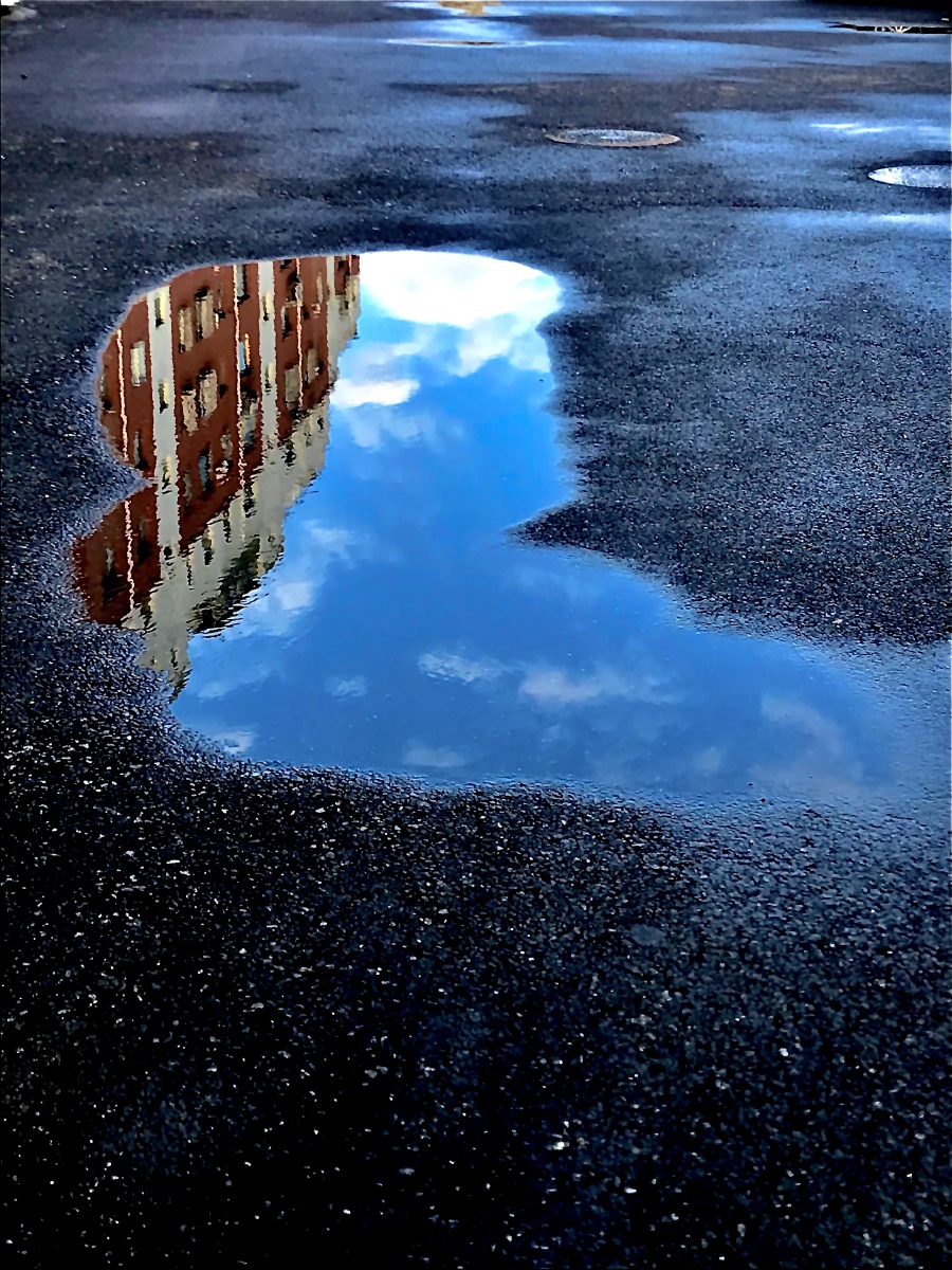 神奇的人脸倒影