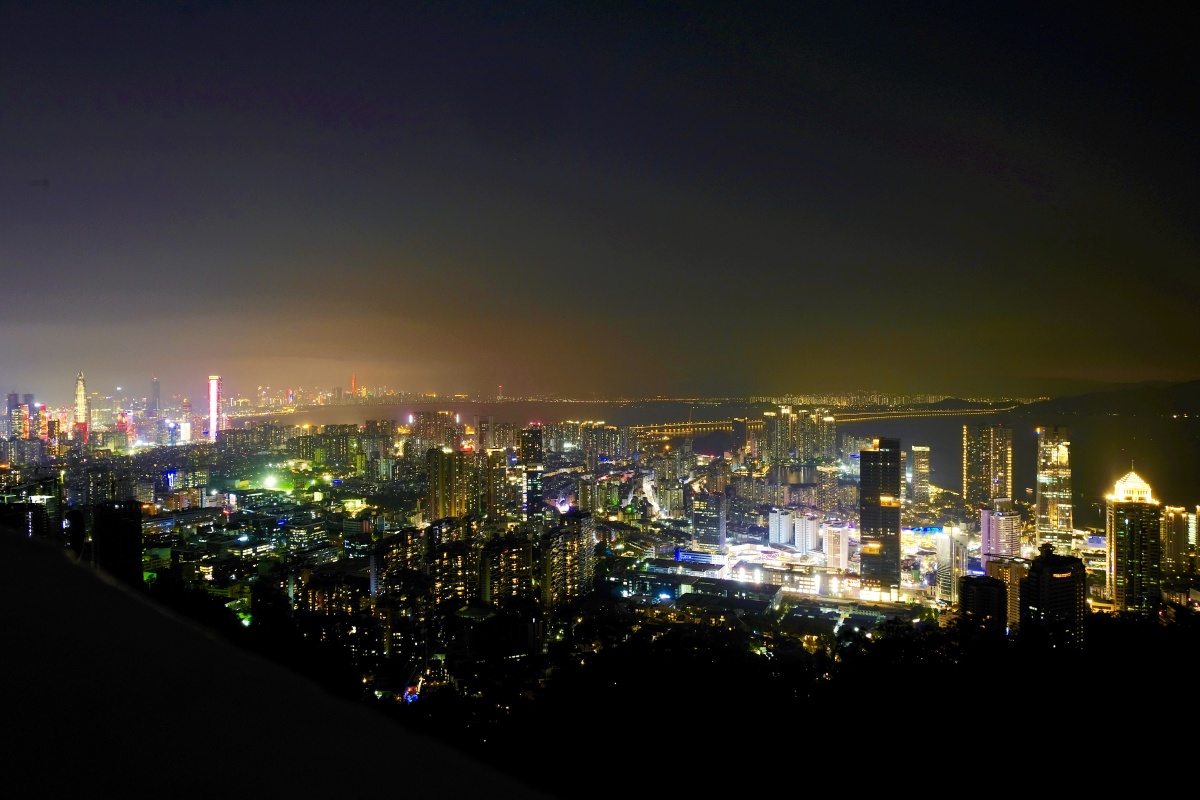 深圳南山公园山顶夜景