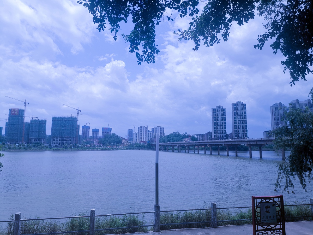 中央红军出发地江西省赣州市于都县长征桥