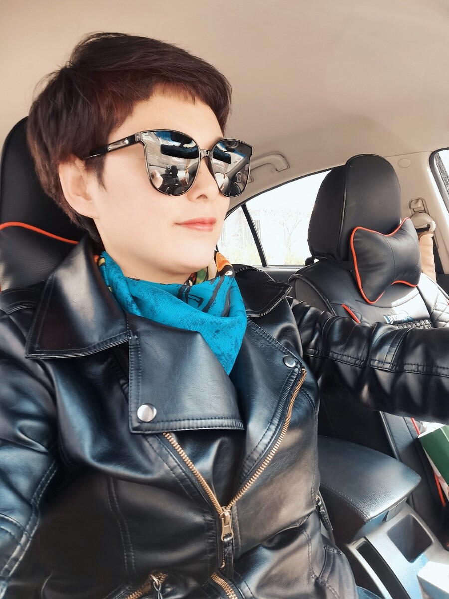 1.人之相知,贵在知心。<br />
2.不思人非,不计人怨。<br />
3.菩萨畏因,凡夫畏果。<br />
4.一切随缘,顺其自然。