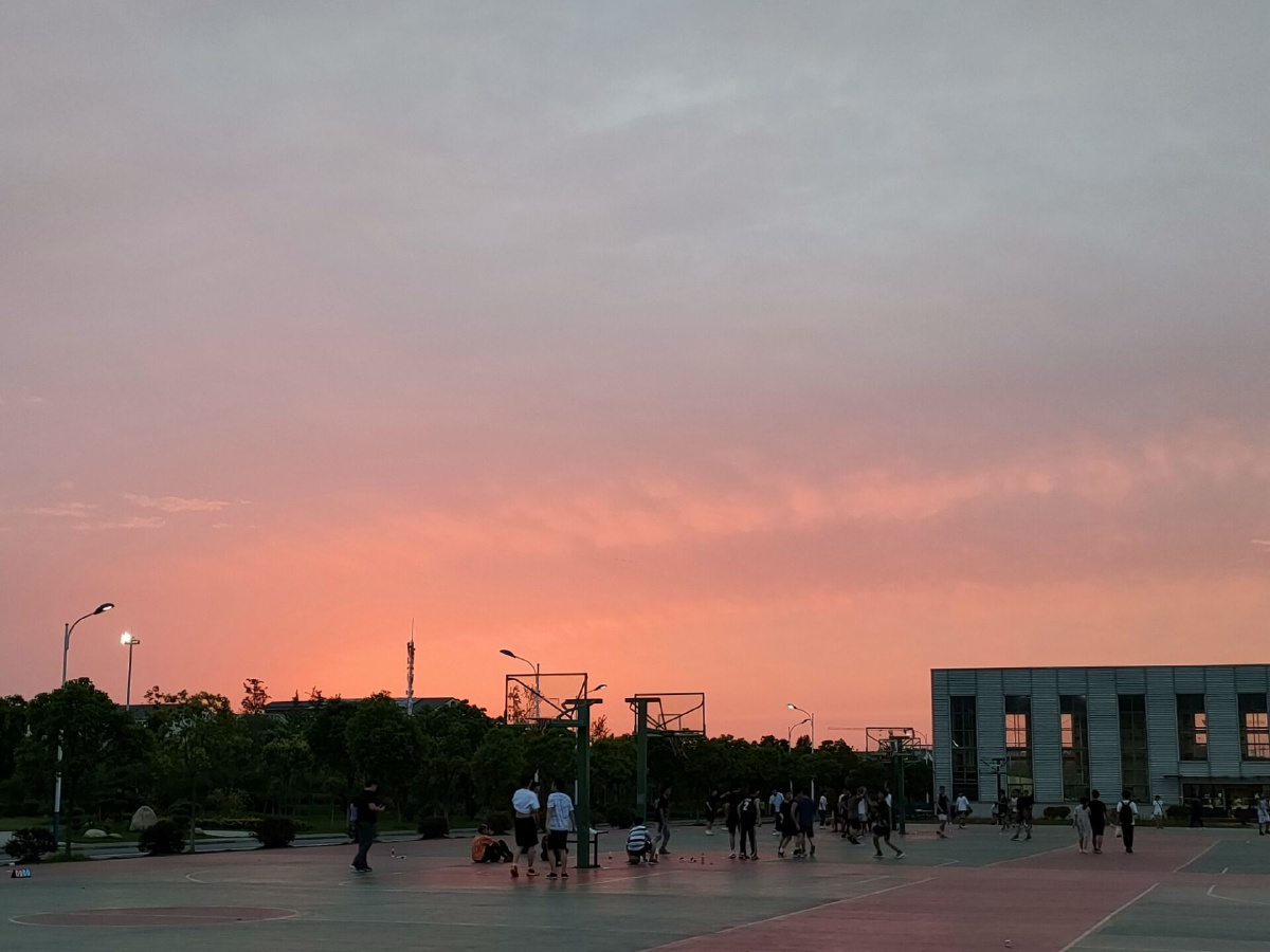 校园傍晚