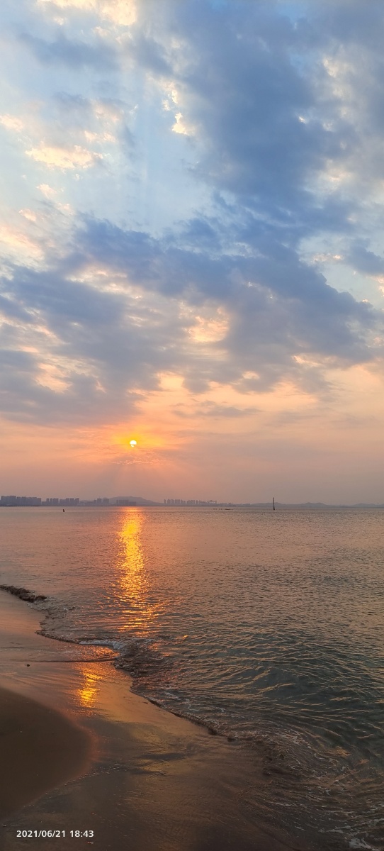 落日余晖映晚霞一抹夕阳美如画