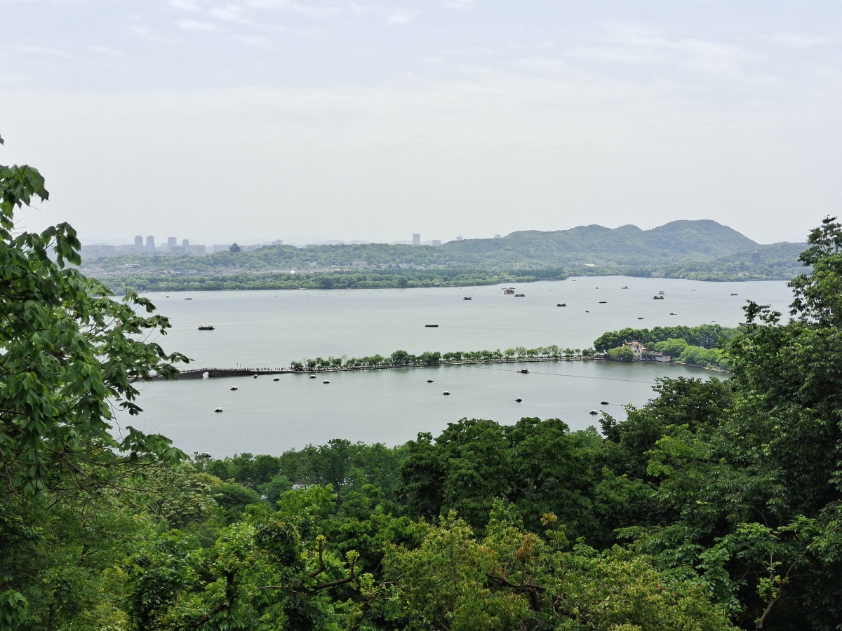 西湖全景,摄于葛岭