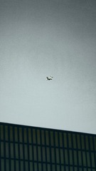 5576472