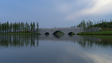 1106544