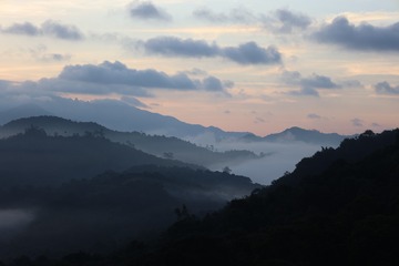 27F8E000-8F4C-460E-B37D-D76D0803A2BE/L0/001
