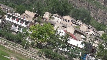 2B8A9BB5-37F5-421E-BAF1-FB5F14308762/L0/001
