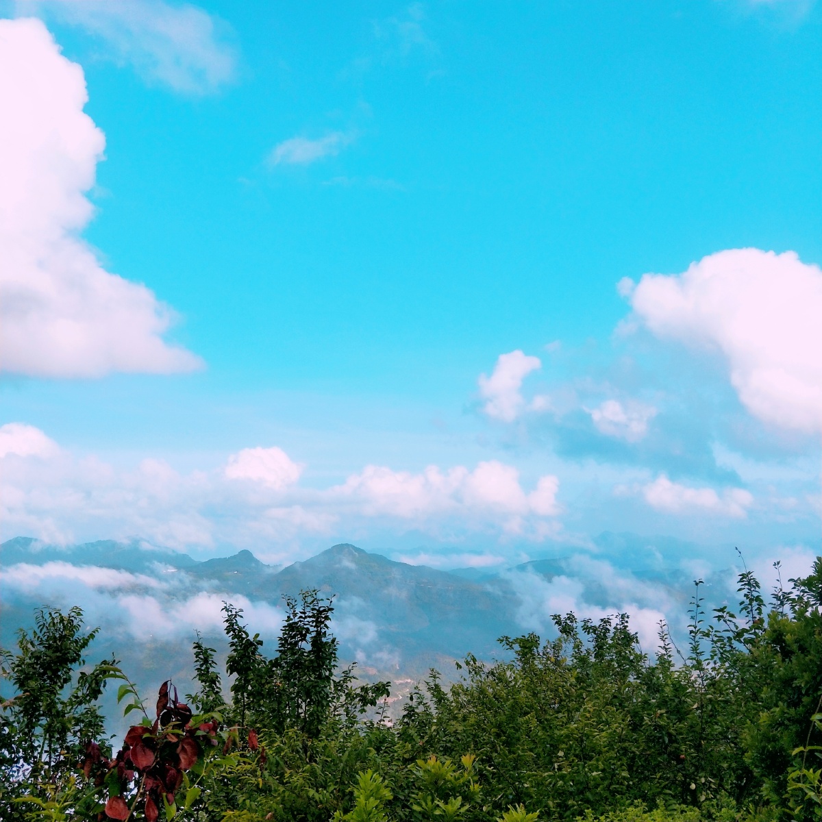 乡村天空上的云朵