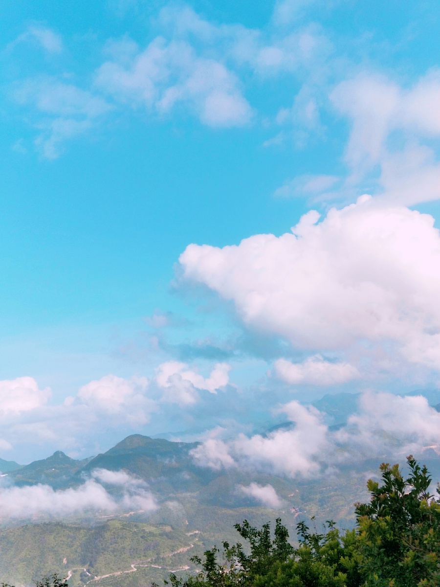 乡村天空上的云朵