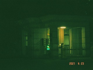 741806