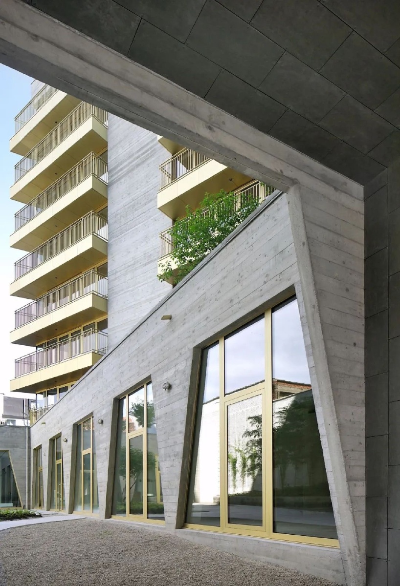 梯形窗增添设计感