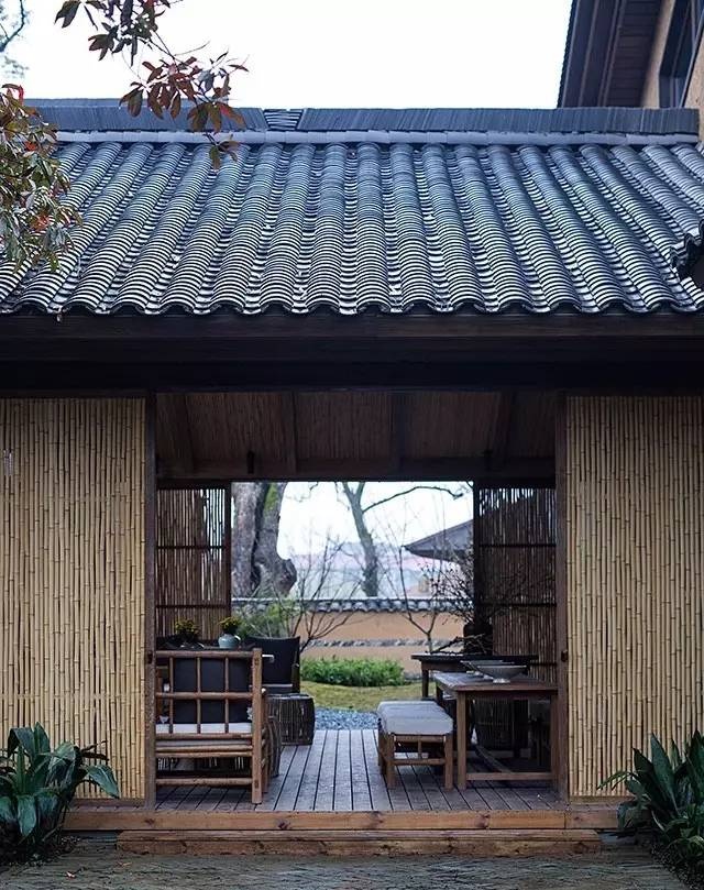 结庐在人境而无车马喧