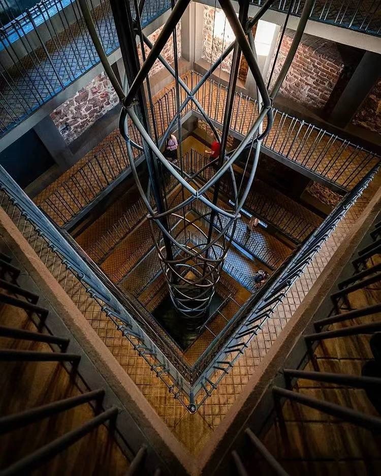 唯美的楼梯空间