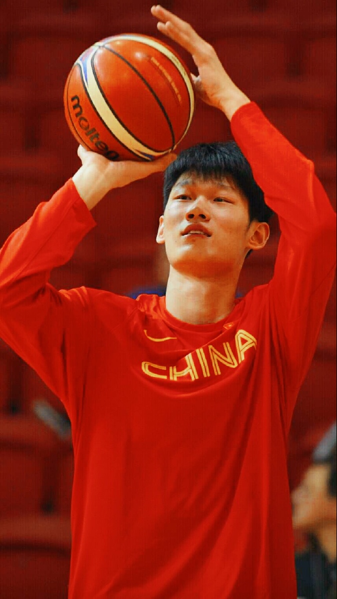 篮球健将横空出世