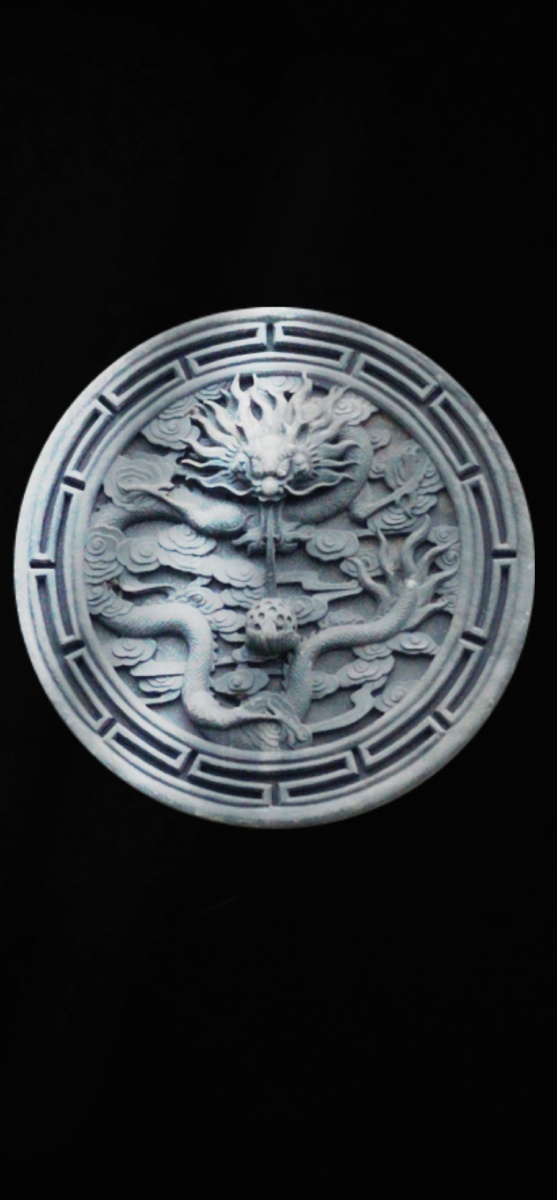 单龙戏珠