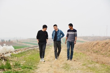 F19EF7E4-32D5-4C3D-B5D6-B752D7438B11/L0/001