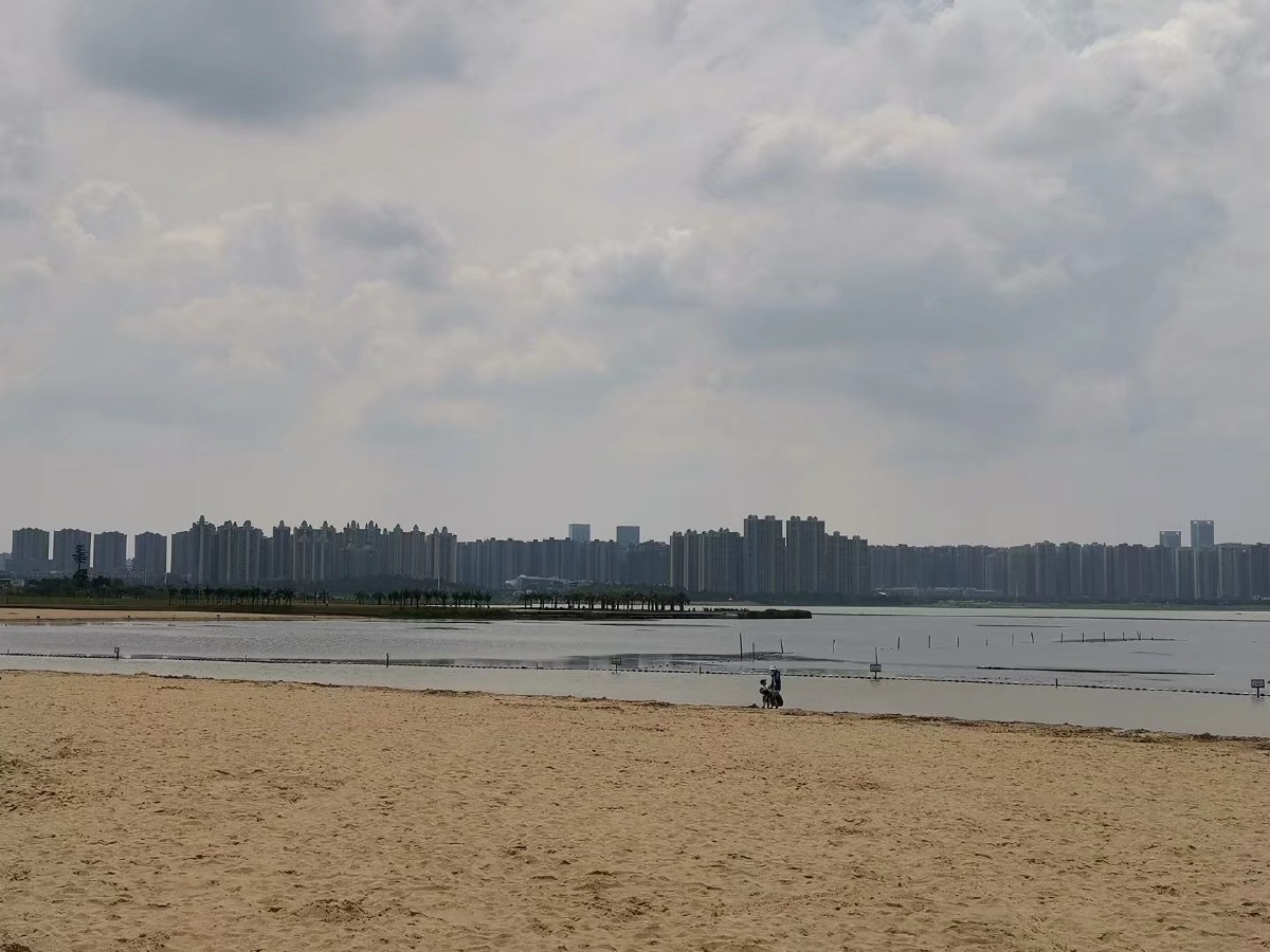 松雅湖沙滩游玩原图