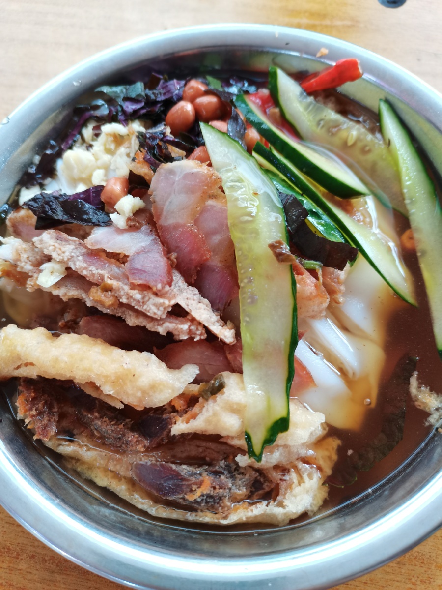 打卡宾阳南街酸粉